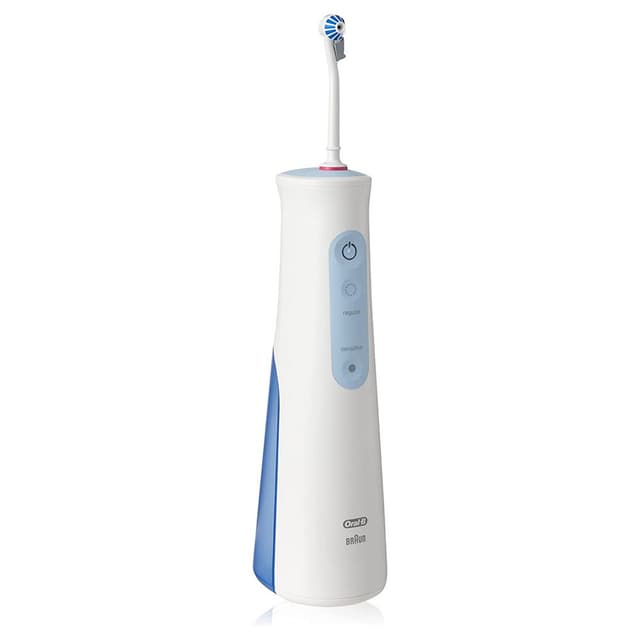 Oral B MDH20.016.2 Aquacare 4 Water FlosseR Oral Irrigator with 4 Cleaning Modes White