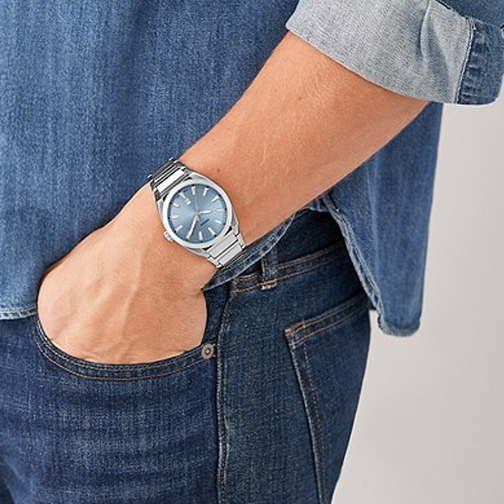 Buy Fossil Fs Everett Three Hand Date Stainless Steel Watch Online Qatar Doha Ourshopee